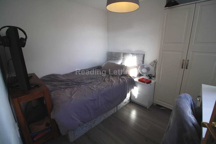 PALMER PARK AVENUE - Image 13